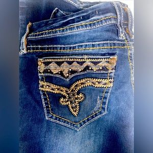 Rock Revival Medium Wash Vivian Curvy Boot Rhinestone Distressed Jeans Size 34